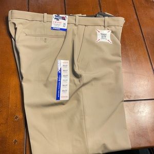 Dark khaki Izod Performance Dress Pant 36/32